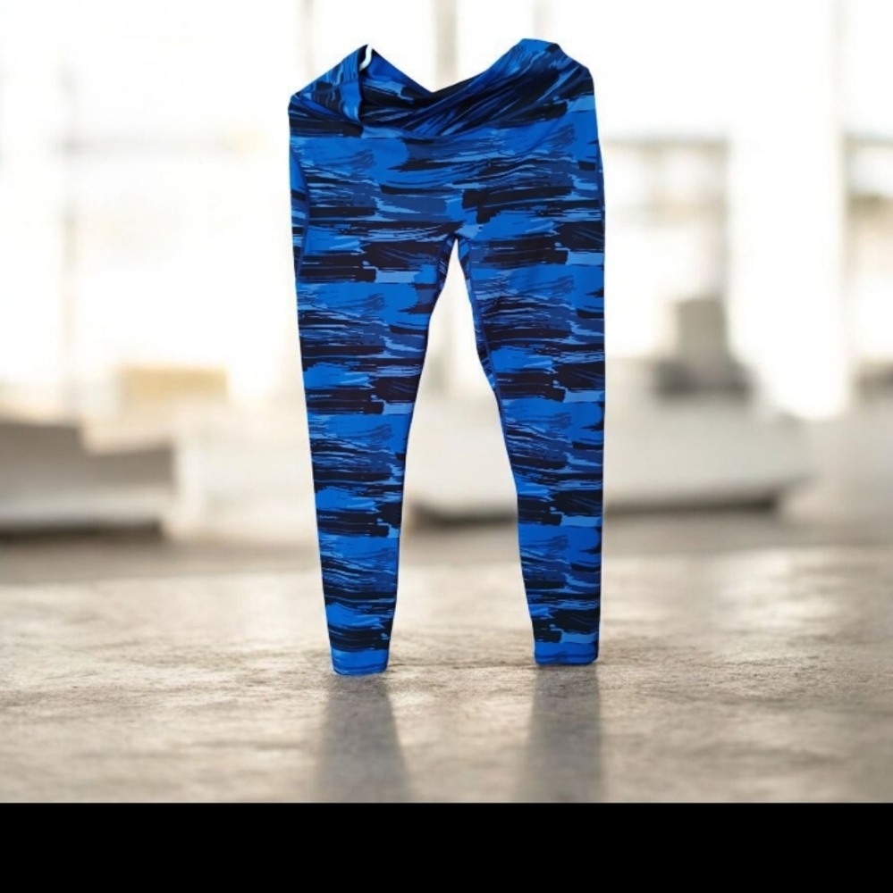 Blue Camouflage Leggings  Medium To Large Size. Tall